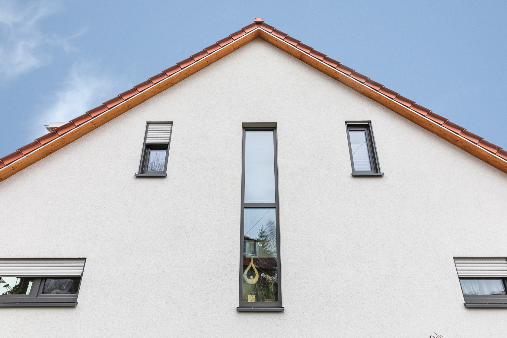 Wohnhaus, Nahaufnahme Dachgiebel